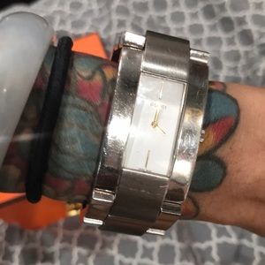 Flash sale Gucci watch